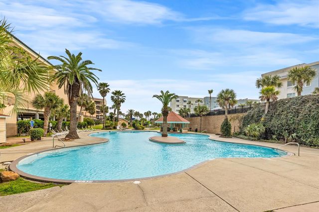 9520 Seawall Boulevard 319, Galveston, TX 77554