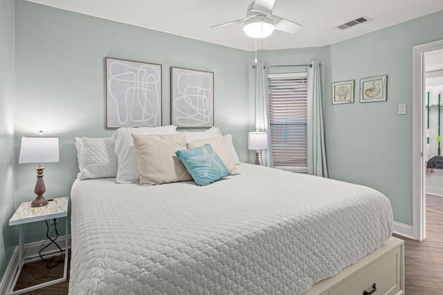 9520 Seawall Boulevard 319, Galveston, TX 77554