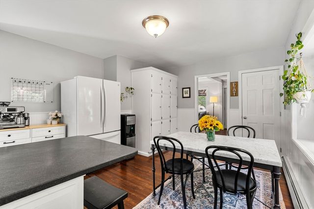 9 Giles St, Methuen, MA 01844