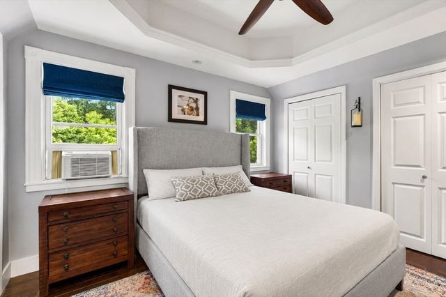 9 Giles St, Methuen, MA 01844