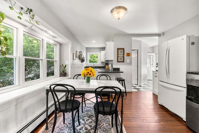 9 Giles St, Methuen, MA 01844