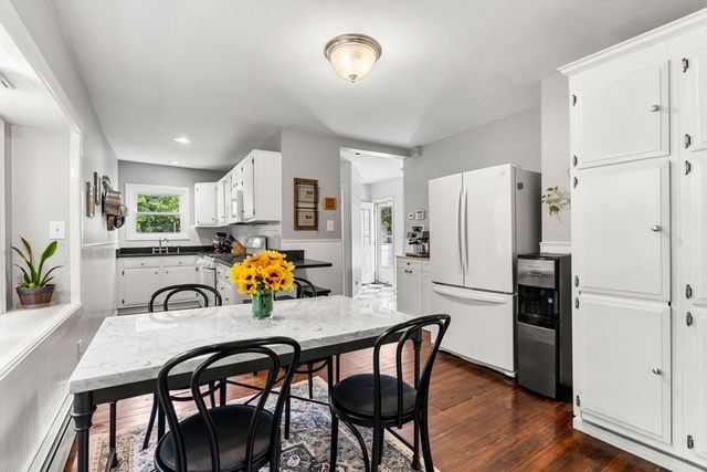 9 Giles St, Methuen, MA 01844