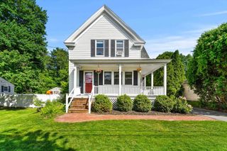 9 Giles St, Methuen, MA 01844