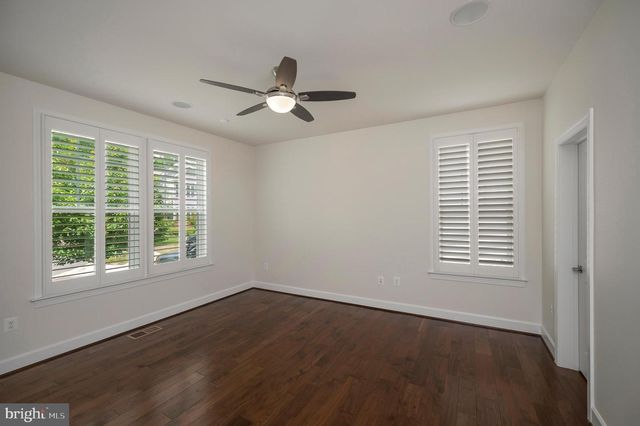 420 PEAR BLOSSOM RD, Stafford, VA 22554