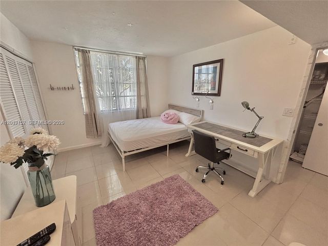 3051 S Palm Aire Drive 201, Pompano Beach, FL 33069