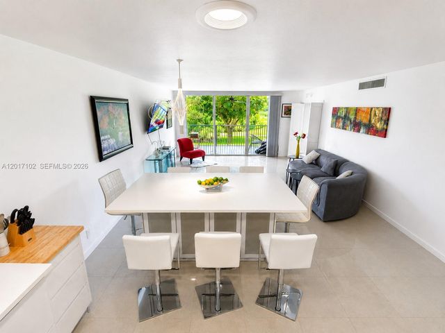 3051 S Palm Aire Drive 201, Pompano Beach, FL 33069