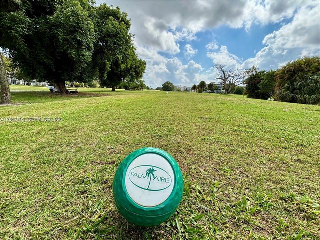 3051 S Palm Aire Drive 201, Pompano Beach, FL 33069
