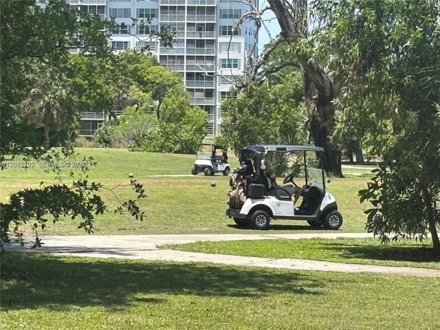 3051 S Palm Aire Drive 201, Pompano Beach, FL 33069