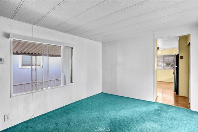 840 Foothill Vista MHP 85, Azusa, CA 91702