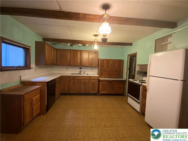 1149 Martin Luther King Jr Drive, Allentown City, PA 18102