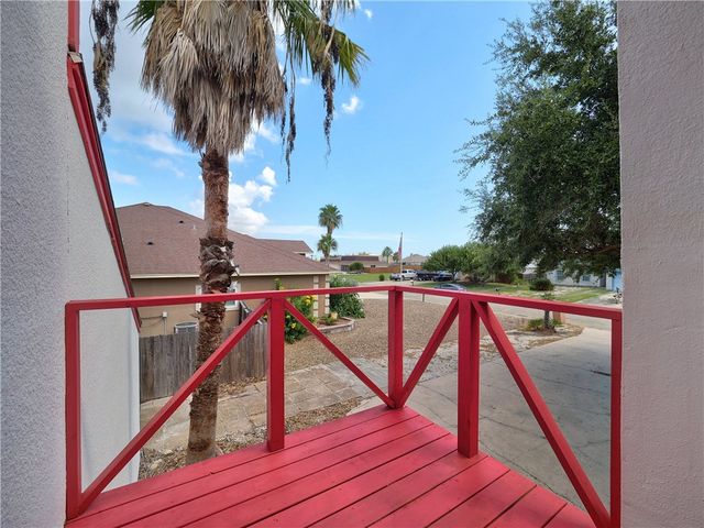 14321 Goldfish St, Corpus Christi, TX 78418