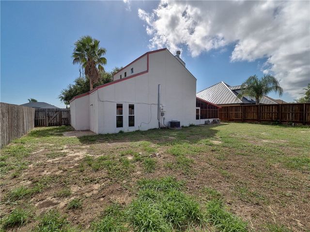 14321 Goldfish St, Corpus Christi, TX 78418