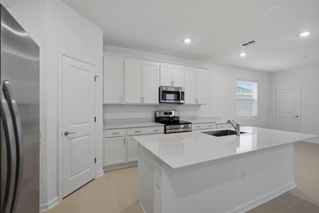 6076 MEDITATION DRIVE, Clermont, FL 34714