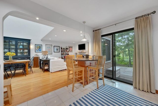 20 Waters Edge, Chappaqua, NY 10514