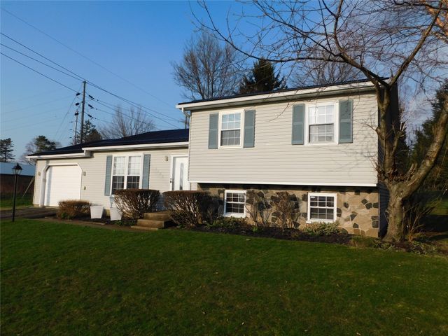 3205 LYNANN Lane, Fairview, PA 16415