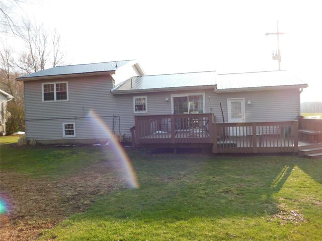 3205 LYNANN Lane, Fairview, PA 16415