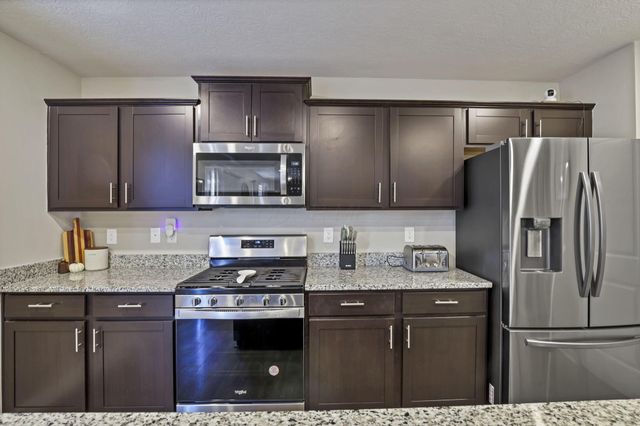 1505 Hansberry Drive, Lithopolis, OH 43136