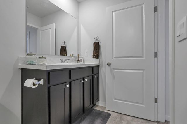 1505 Hansberry Drive, Lithopolis, OH 43136