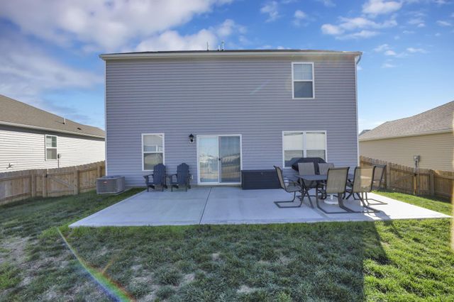 1505 Hansberry Drive, Lithopolis, OH 43136