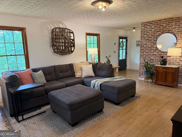 417 Sweetgum Drive, Woodstock, GA 30188