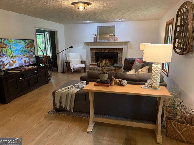 417 Sweetgum Drive, Woodstock, GA 30188