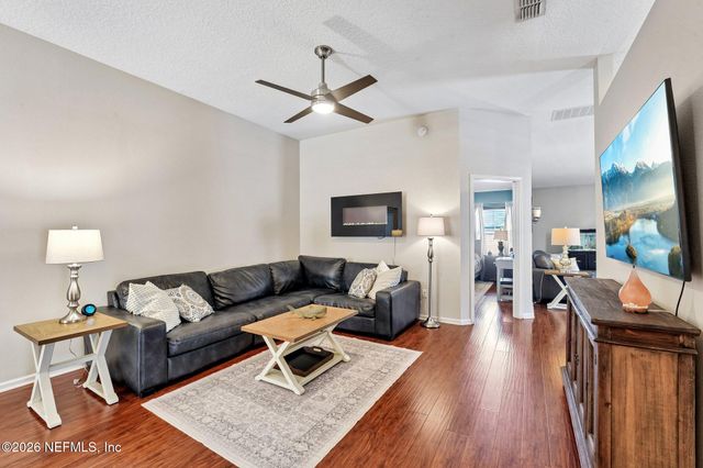 96398 COMMODORE POINT Drive, Yulee, FL 32097