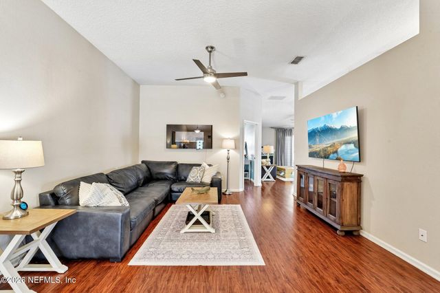 96398 COMMODORE POINT Drive, Yulee, FL 32097