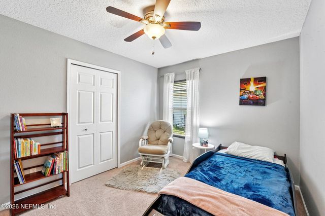 96398 COMMODORE POINT Drive, Yulee, FL 32097