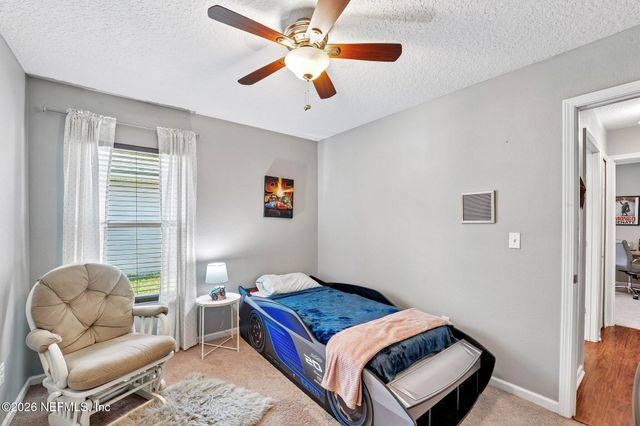 96398 COMMODORE POINT Drive, Yulee, FL 32097
