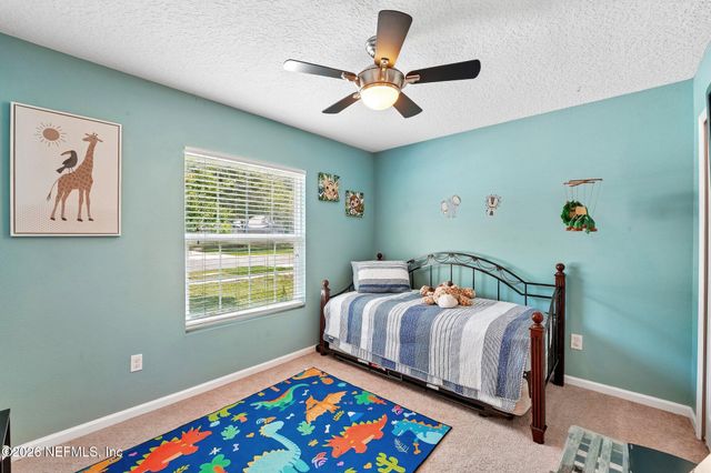 96398 COMMODORE POINT Drive, Yulee, FL 32097