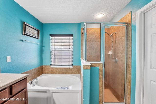 96398 COMMODORE POINT Drive, Yulee, FL 32097