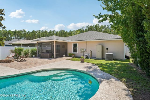 96398 COMMODORE POINT Drive, Yulee, FL 32097