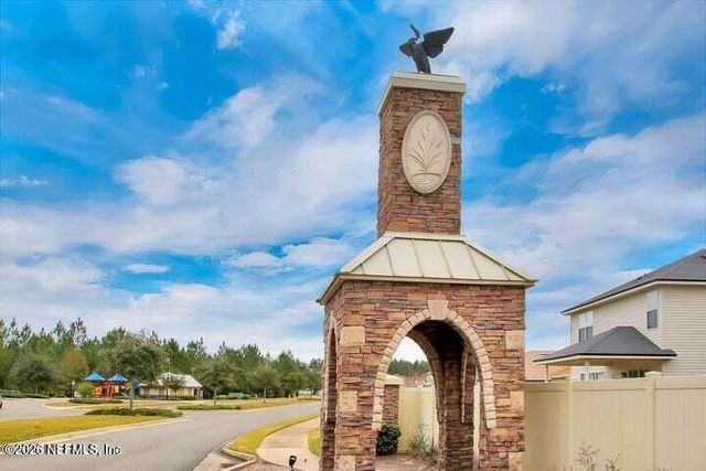 96398 COMMODORE POINT Drive, Yulee, FL 32097