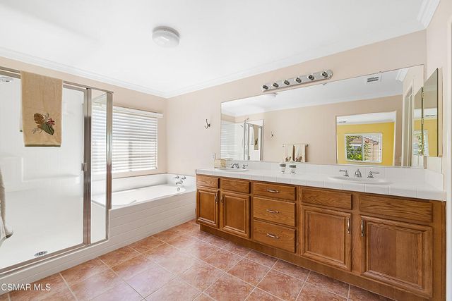 1325 Ashton Park Lane, Newbury Park, CA 91320