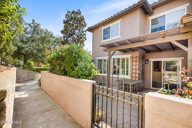 1325 Ashton Park Lane, Newbury Park, CA 91320