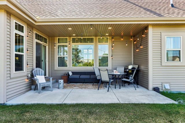 517 Spur ROAD, Slinger, WI 53086