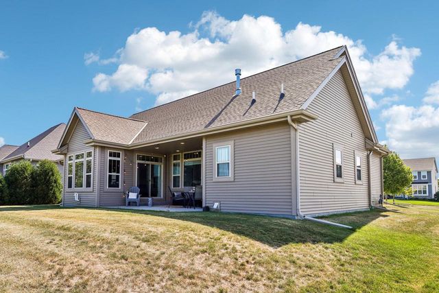 517 Spur ROAD, Slinger, WI 53086