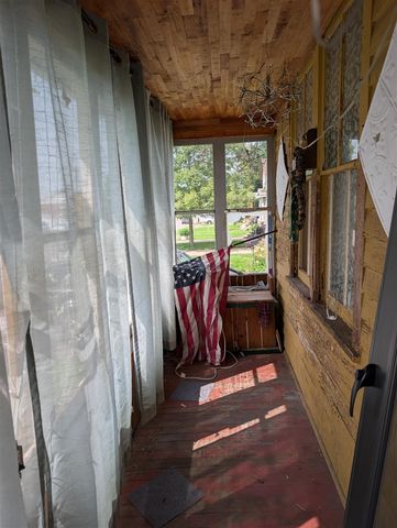 134 S Mansfield Street, Ironwood, MI 49938