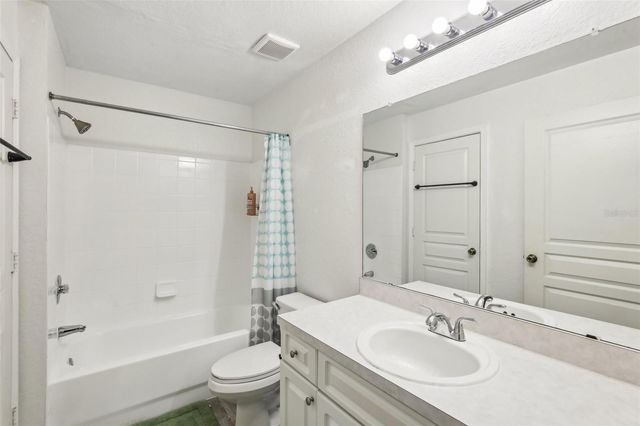 17104 CARRINGTON PARK DRIVE 514, Tampa, FL 33647