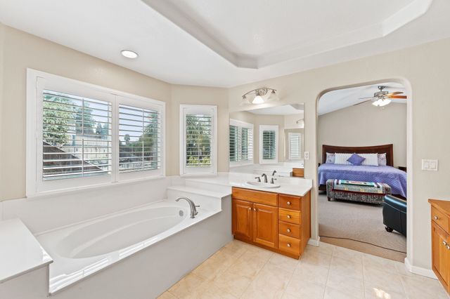 3237 Oso Grande Way, Antioch, CA 94531