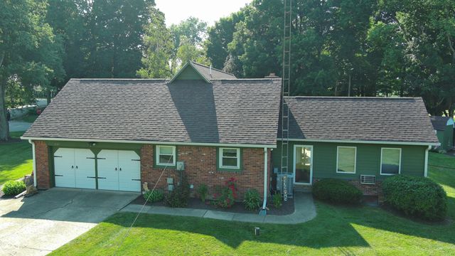 239 W Lawton Circle, Rushville, IN 46173