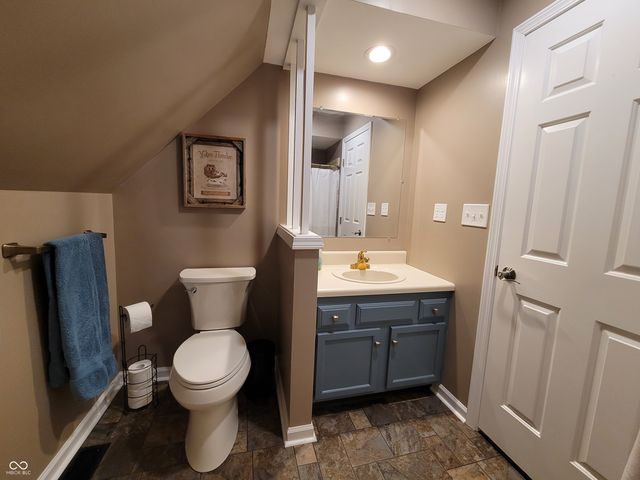 239 W Lawton Circle, Rushville, IN 46173