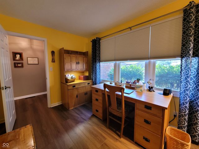 239 W Lawton Circle, Rushville, IN 46173