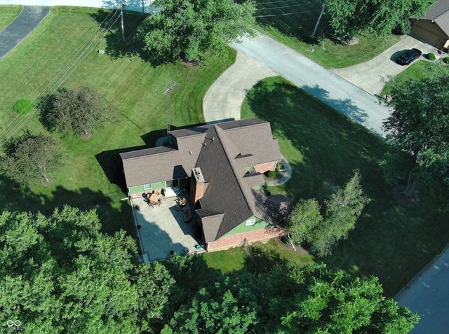239 W Lawton Circle, Rushville, IN 46173