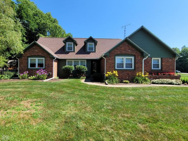 239 W Lawton Circle, Rushville, IN 46173