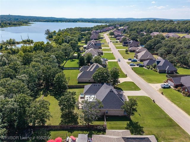 3613 E Fairhaven Cove Cove, Greenwood, AR 72936