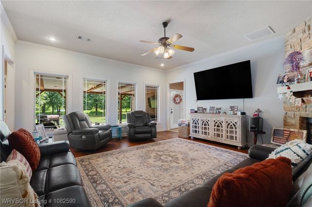 3613 E Fairhaven Cove Cove, Greenwood, AR 72936