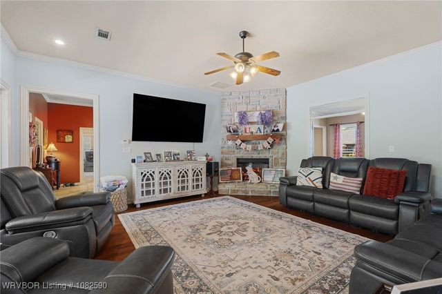 3613 E Fairhaven Cove Cove, Greenwood, AR 72936