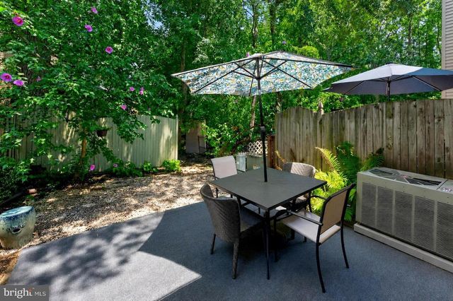 24 DORSET DR, Marlton, NJ 08053