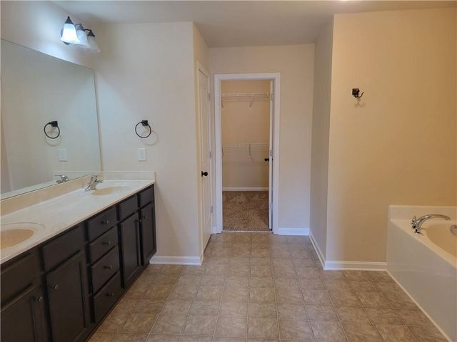 2707 Morgan Glen Road, Buford, GA 30519